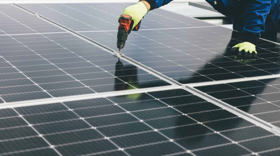 Hybrid solar and battery system